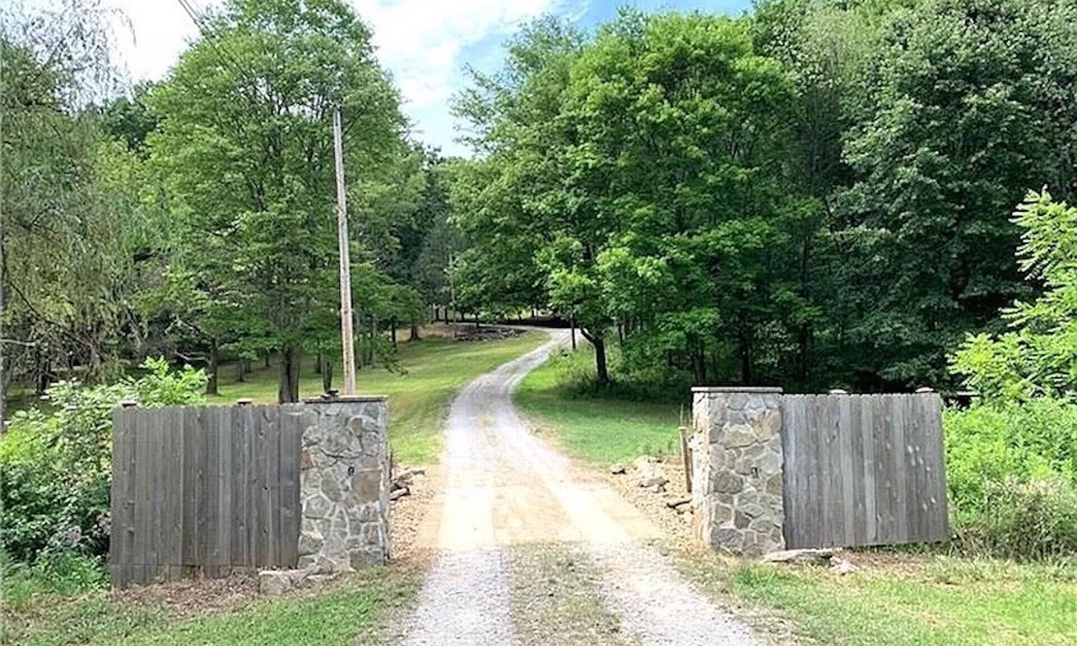 Mars House | 10acre Serene Retreat W/⭐️⭐️⭐️⭐️⭐️Private Chef Availability!