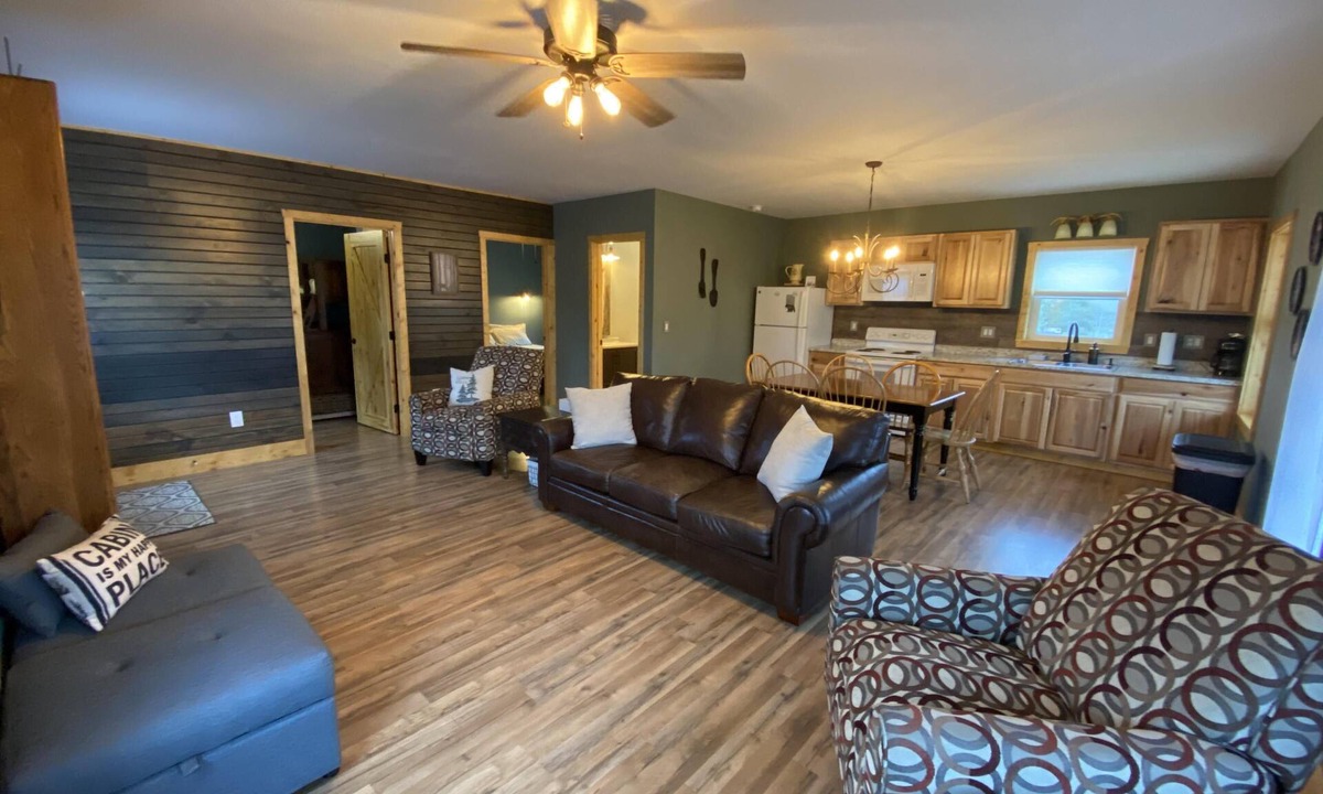 Benezette Cabin | 2 Bedroom w/King, 1 Bath across from Visitors Center- 4-Night Stay Discounts