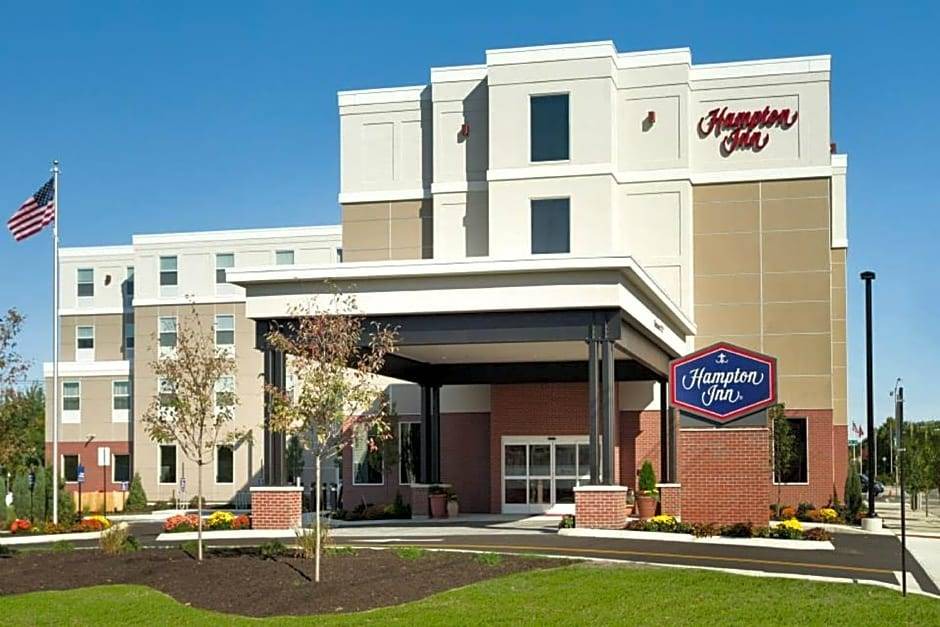 Lewiston Hotel | 2-Star Hotel ∙ Hampton Inn Lewiston-Auburn