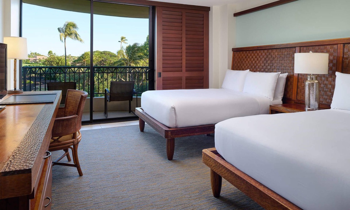 Kaanapali Hotel | 2 Tower Standard Doubles at Royal Lahaina Resort!