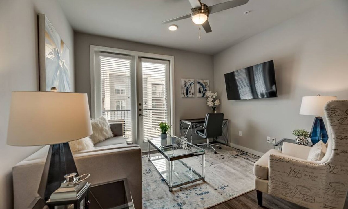 McKinney Apartment | 25% off 2BD - Lounge - HWY75/399 - McKinney - MCK203