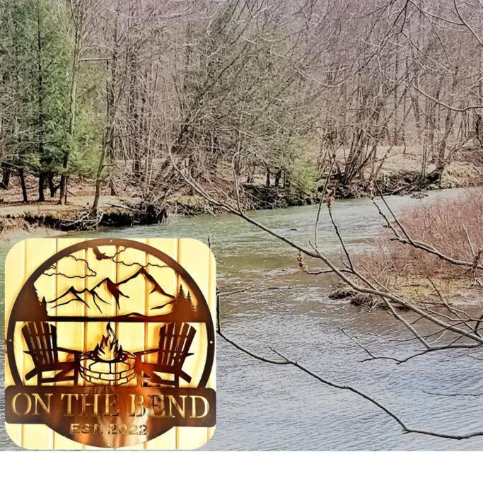 Byrnedale House | 3 bed/2 bath Riverside cabin