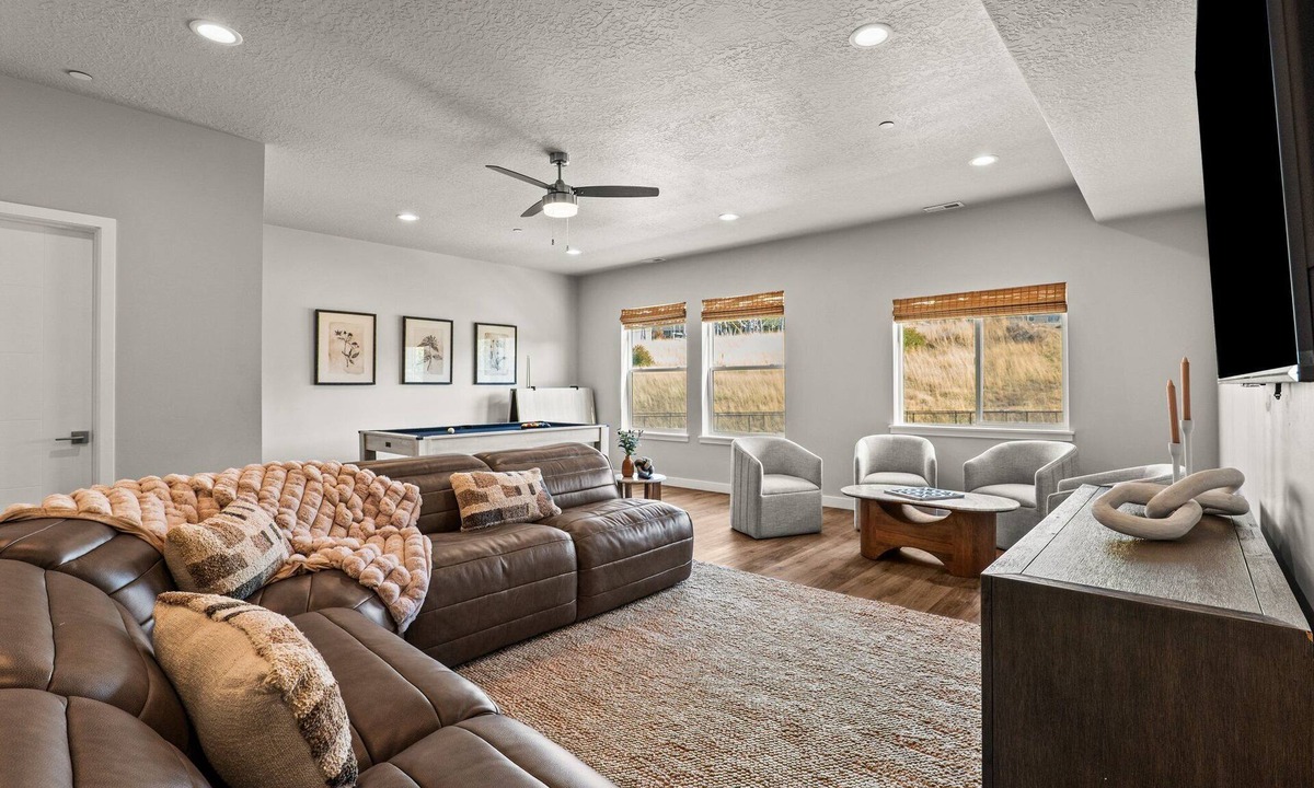 Draper House | 3BR Townhouse in the heart of Draper, Utah