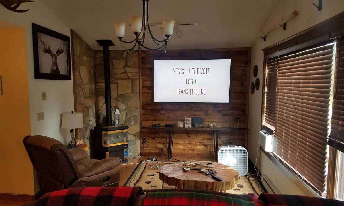 Town of Webb House | 4 Bedroom 2 Bath camp in the heart of Old Forge