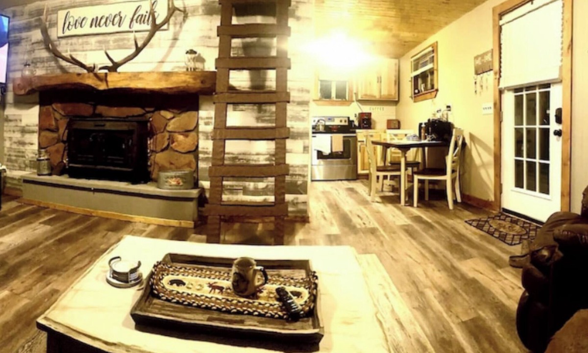Weedville Cabin | 4-bedroom charming secluded cabin in the heart of Elk country.