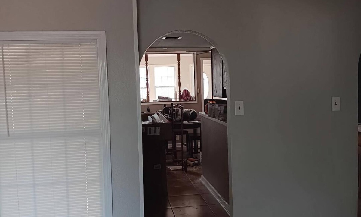 South Side House | 4-bedroom FAMILY FRIENDLY REMODELDED HOME Corpus Christi with new c/ha, fenced.