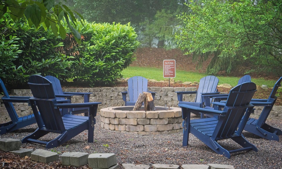 Asheville House | 4 Cottages · 4 Hot Tubs · Fire Pit · Nr Biltmore