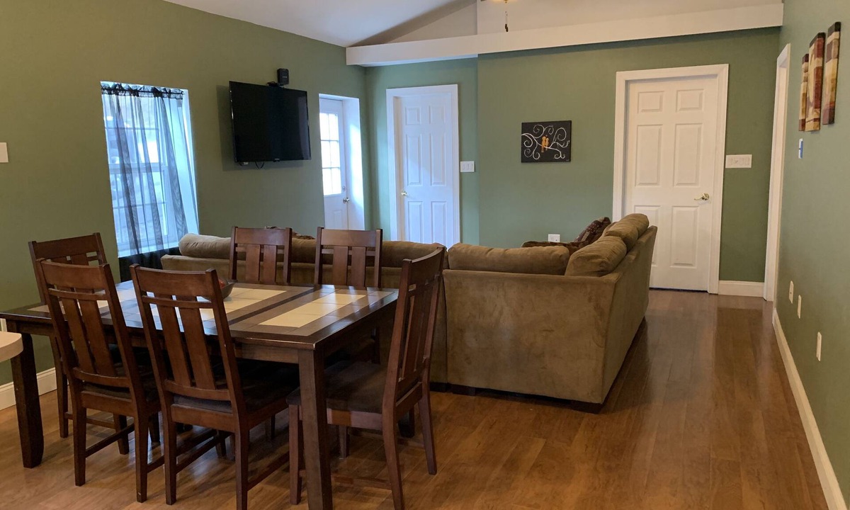 Watkins Glen House | 405 S. Madison, Suite A