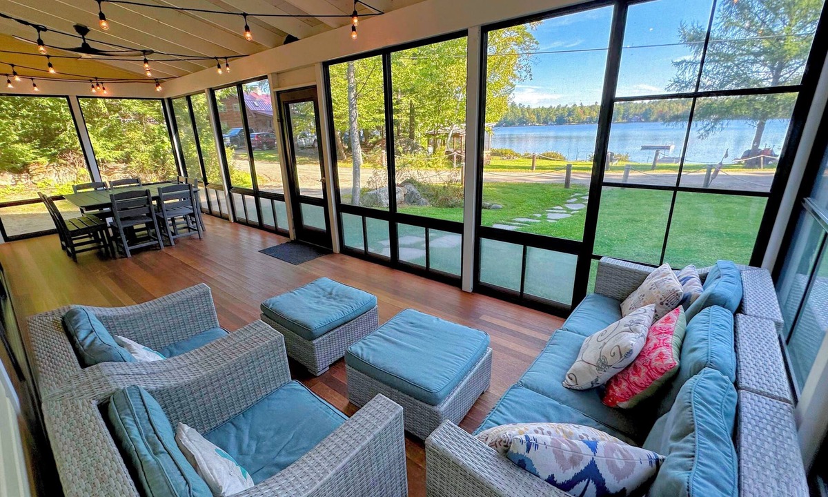 Whitefield Cottage | 91wr Lake Vibes and Views at This Waterfront Home in the White Mountains