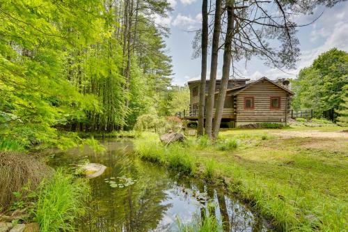 Bolton Landing House | A-Frame Log Home w/Game Room Near Lake George!