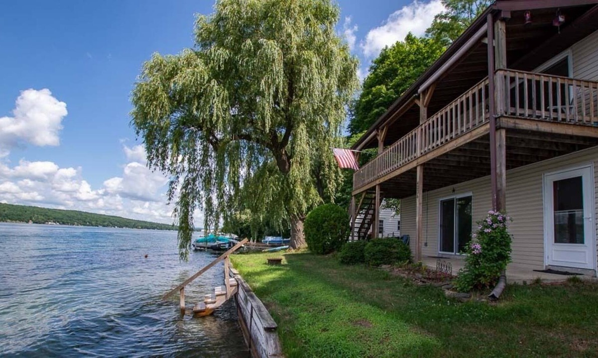 Town of Jerusalem Cottage | A Paradise on the Lake: "Family Home on Keuka Lake with Amazing Bluff Views!"