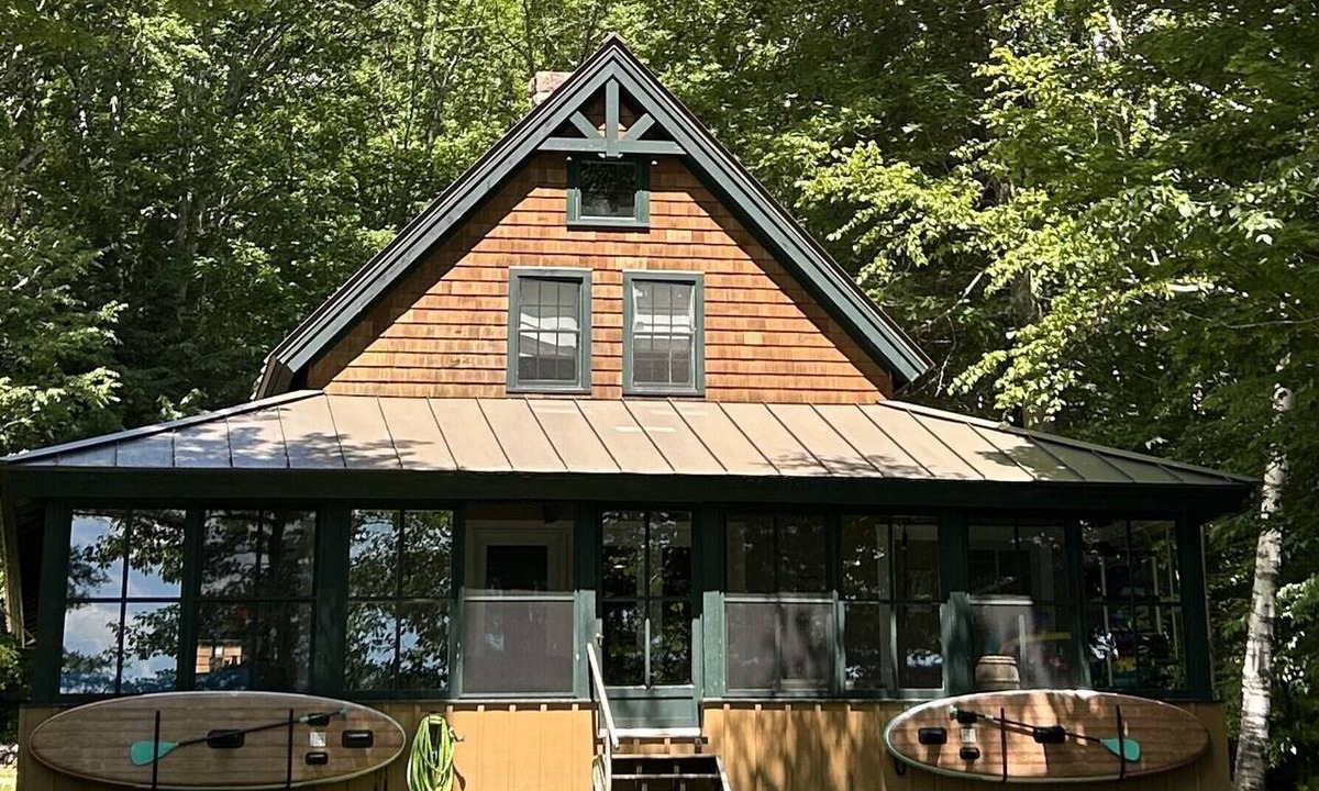 Hope Cabin | A place where memories are made! Hobbs Pond in Hope, Maine