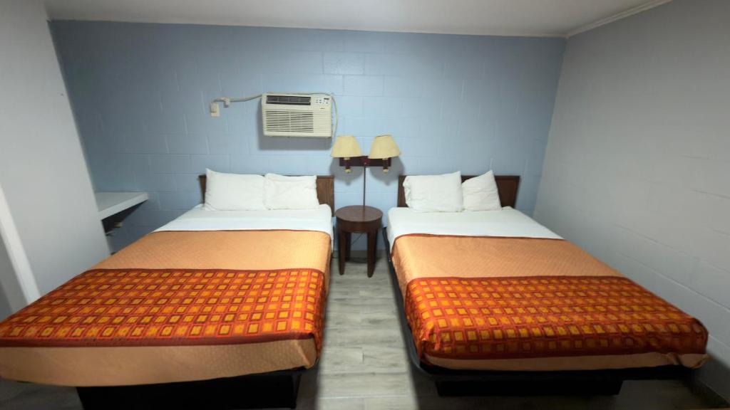 Ada Hotel | Ada Inn & Suites