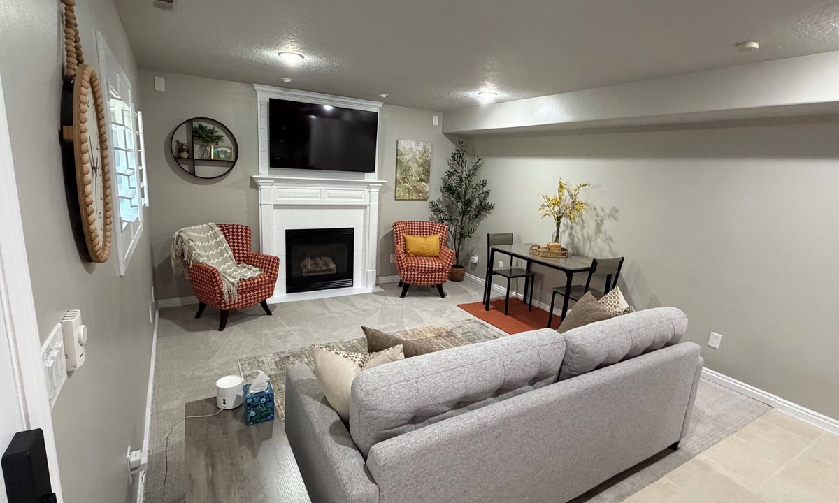 Orchard North Apartment | Adventure Basecamp in the Heart of Utah Valley