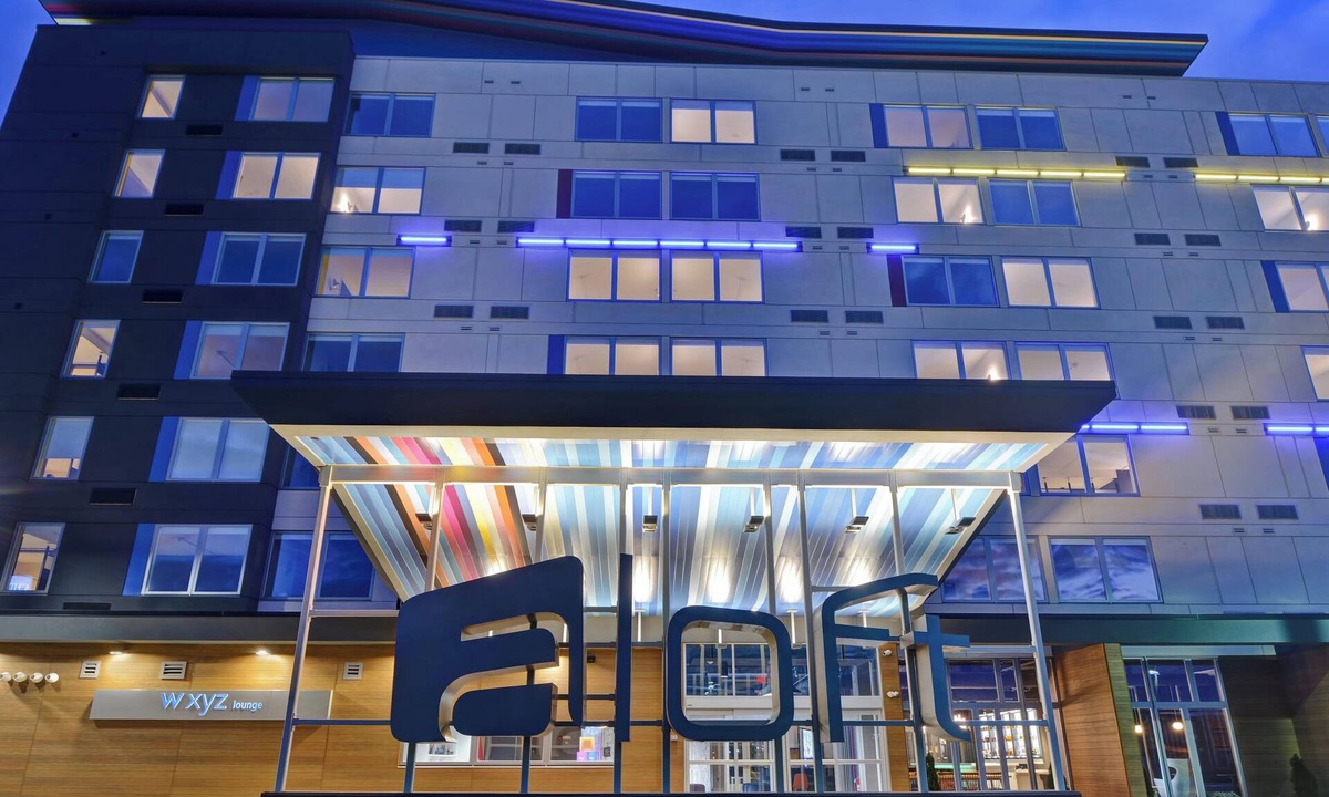Secaucus Hotel | Aloft by Marriott Secaucus Meadowlands