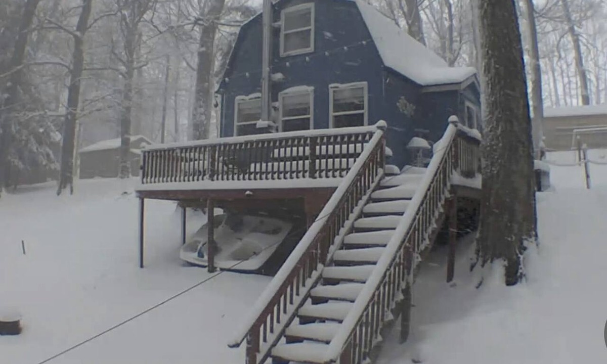 Deer River Cabin | Amazing Lakefront Cabin with All Amenities in Carthage, Fort Drum