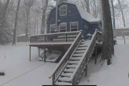 Deer River House | Amazing Lakefront Cabin with All Amenities in Carthage, Fort Drum