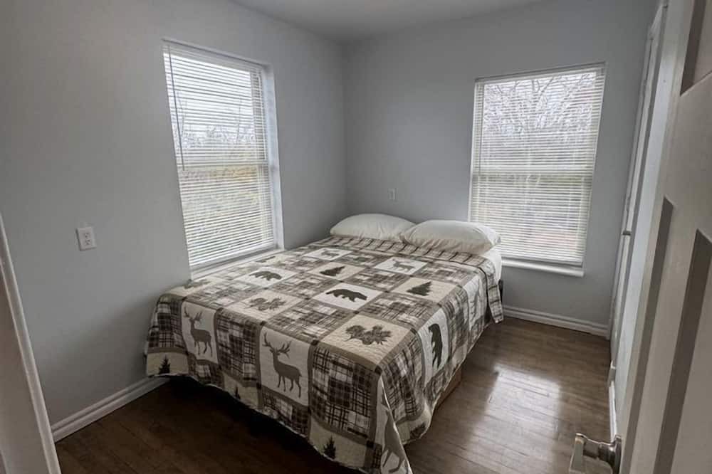 Cookson House | Amazing Loft Rental with Incredible Amenities for a Fun-Filled Family Getaway near Tenkiller Ferry Lake in Oklahoma