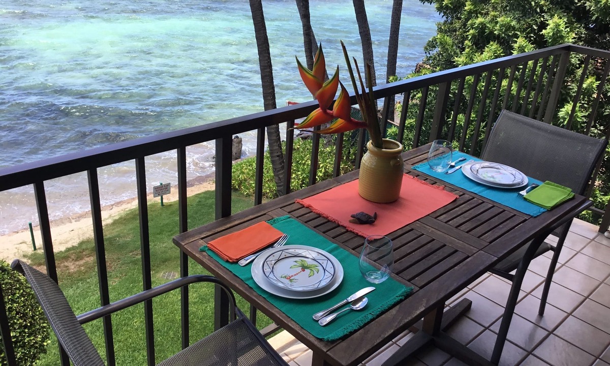 Maalaea Condo | Amazing Oceanfront Condo, Tropical Luxury, Great Value, 2 BR, 2 Bath