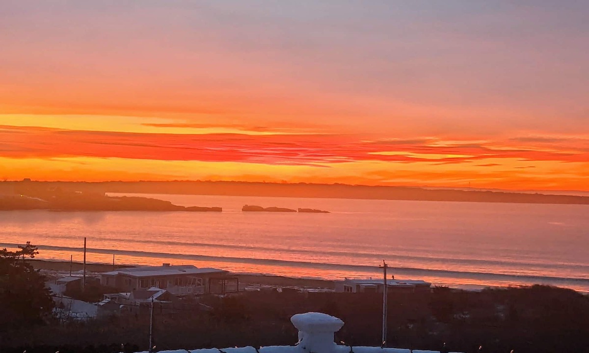 Bonnet Shores House | Amazing views, book now for winter & graduation.