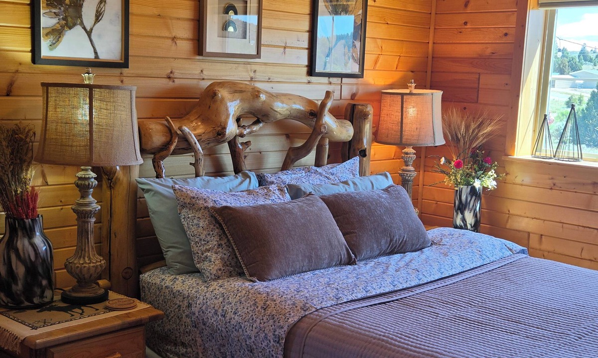Alton Cabin | Amish Built Cabin near Bryce and Zion Nat'l Parks