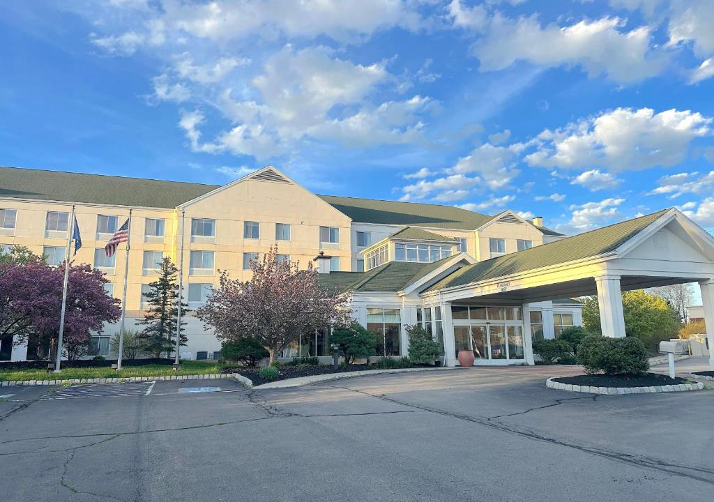 Big Flats Airport Hotel | Arnot Grand Hotel & Suites