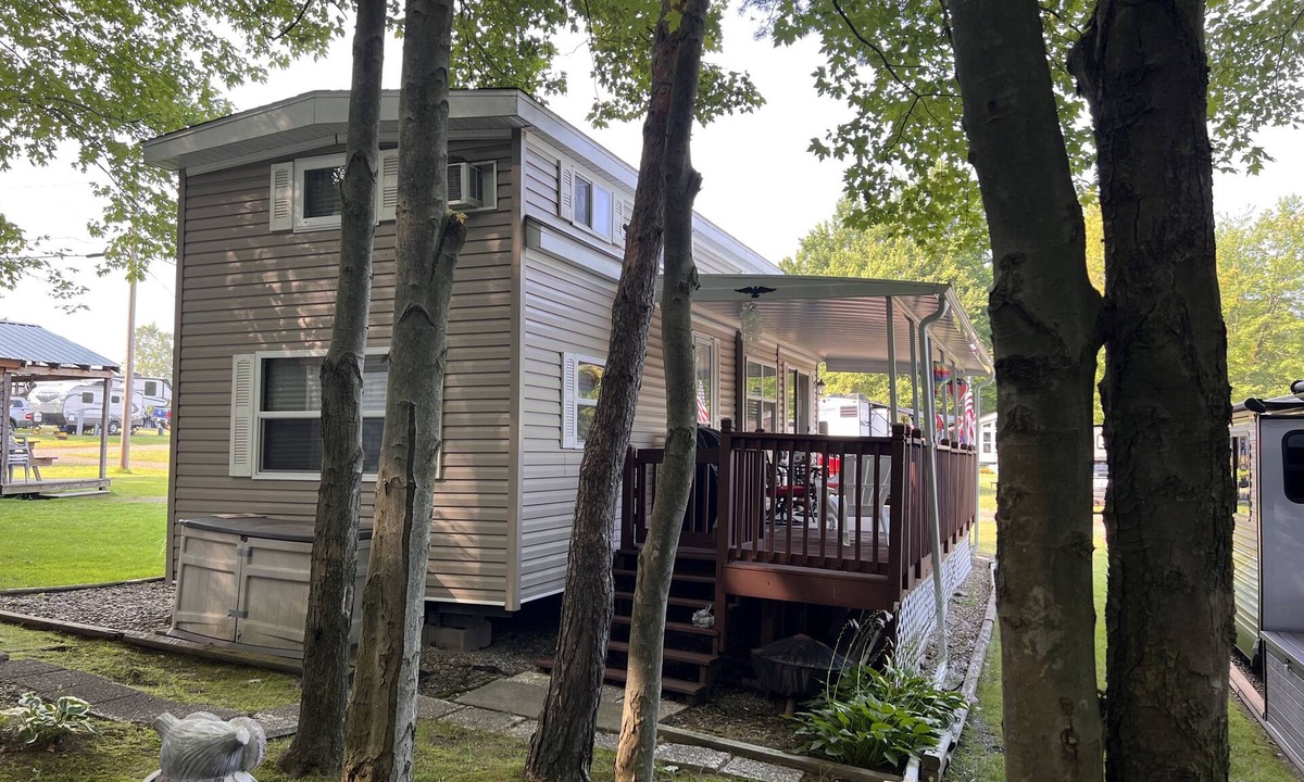 Fairview RV Rental | Available in Erie, PA for the week of the Eclipse on April 8th, 2024