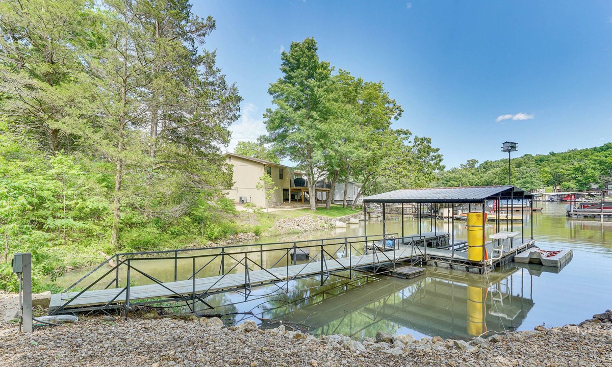 Roach House | Balcony & Fire Pit: Home on Lake of Ozarks!