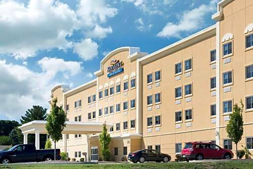 Erie Hotel | Baymont by Wyndham Erie