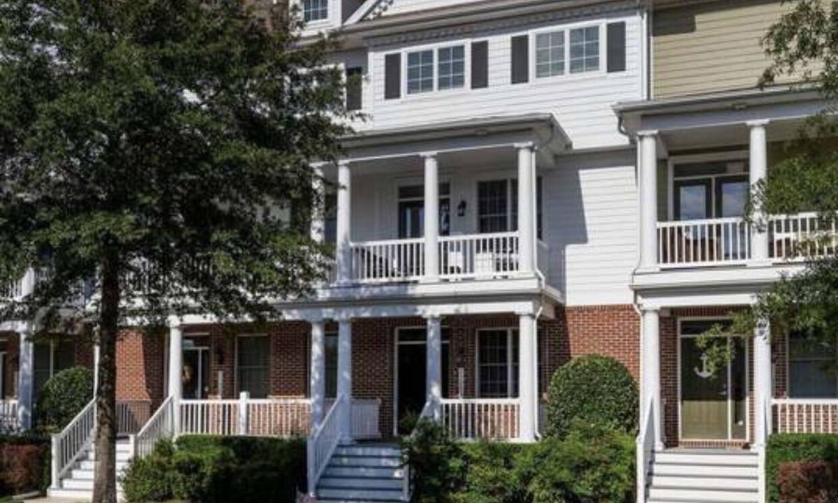 Sun Ridge House | Bayside Resort 3-Story 4BR Townhome