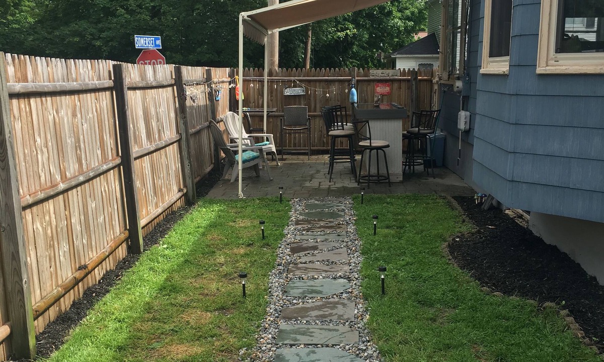 Old Orchard Beach House | Beach Cottage with Outdoor Patio & Grill, 8 min. Walk to Beach