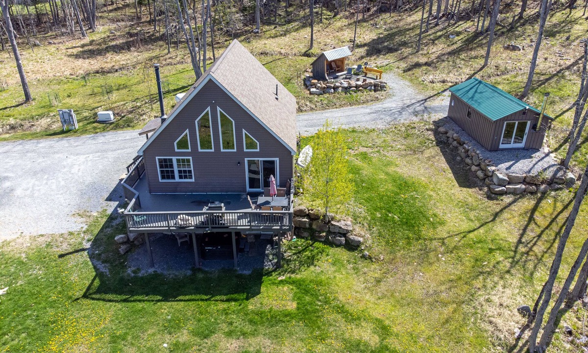Indian Lake House | Beautiful Secluded Adirondack Chalet Just Outside Of Town