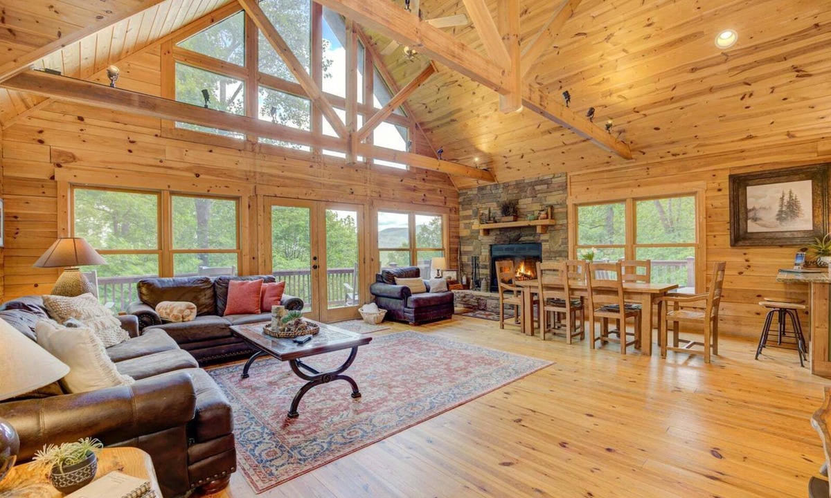 Tate Cabin | Bent Tree Cabin・Hot Tub・Game Room・Views + Scenic Binoculars
