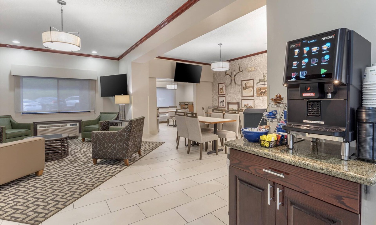 St. Marys Hotel | Best Western Plus Executive Inn