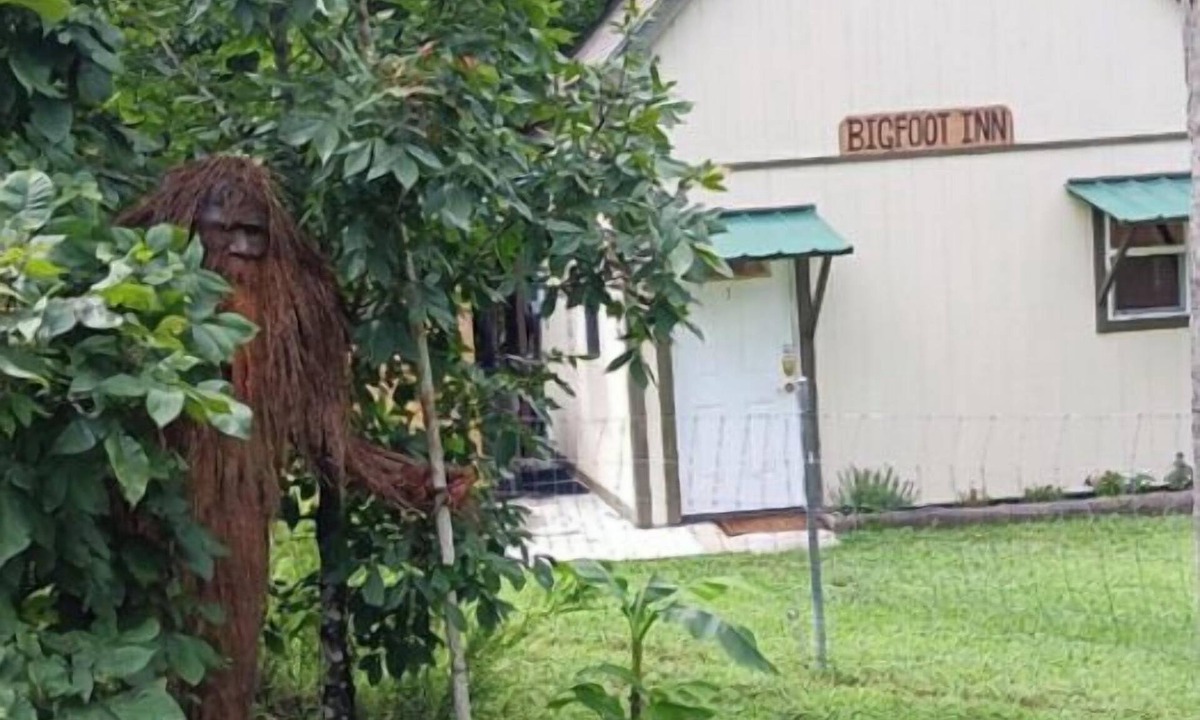 Moodys Cabin | Bigfoot Inn -cabin with loft -near Illinois River