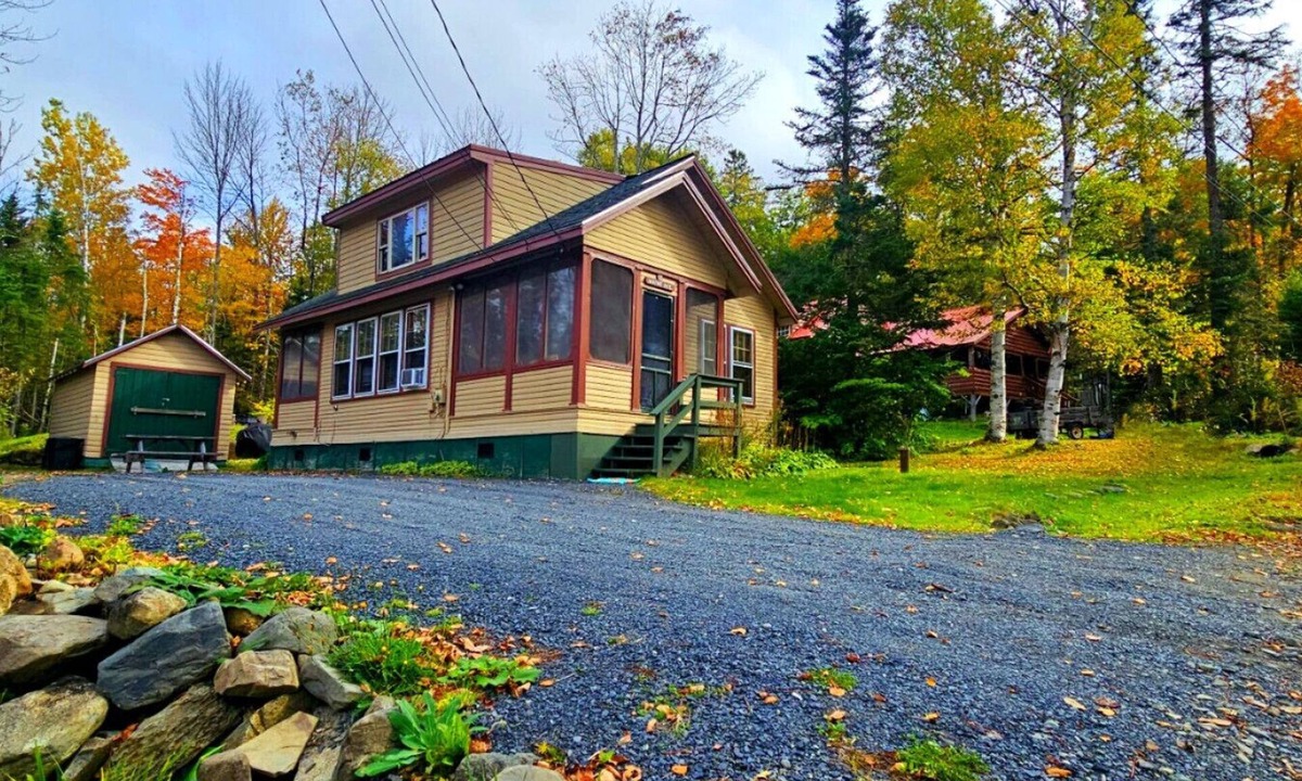 Greenville Cabin | BLUE BEAR CABIN- Direct ATV Access*Community Dock*Lake Access*Pet Friendly*A/C*Smart TV