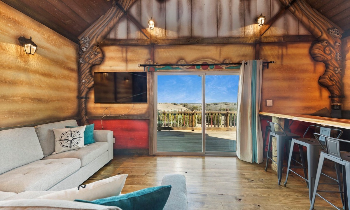 Leon Junction Cabin | Blue Hills Ranch