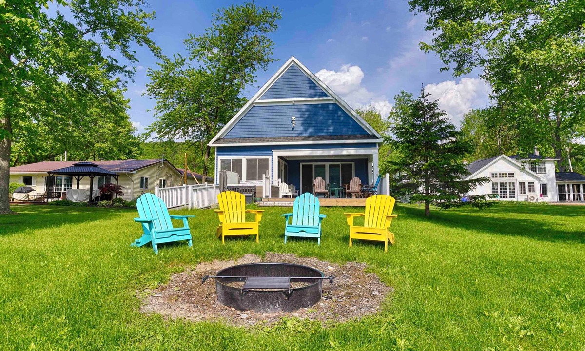 Honeoye House | Blue Skies - Lakefront Living at it's Finest! Luxury Amenities!