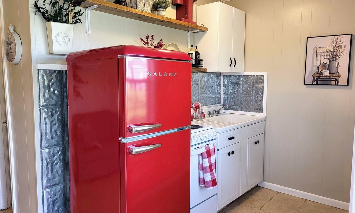 West Tawakoni Apartment | Bluebonnet Cottages by the lake - Cabin 5
