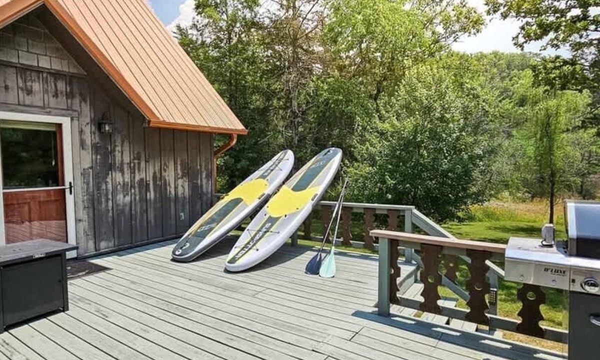 Eureka Springs House | Booking fast for summer, Lake Front, Pet Friendly!