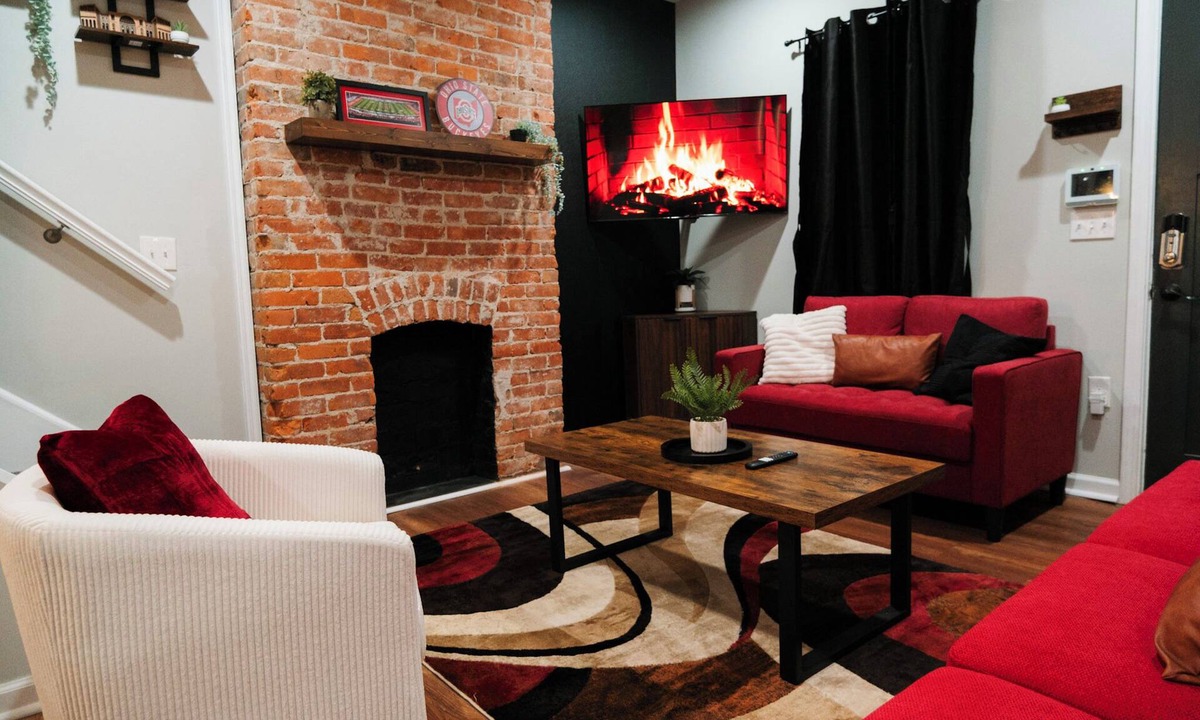 Olde Towne East House | Buckeye-Themed Home with Epic Game Room & cozy Fire Pit