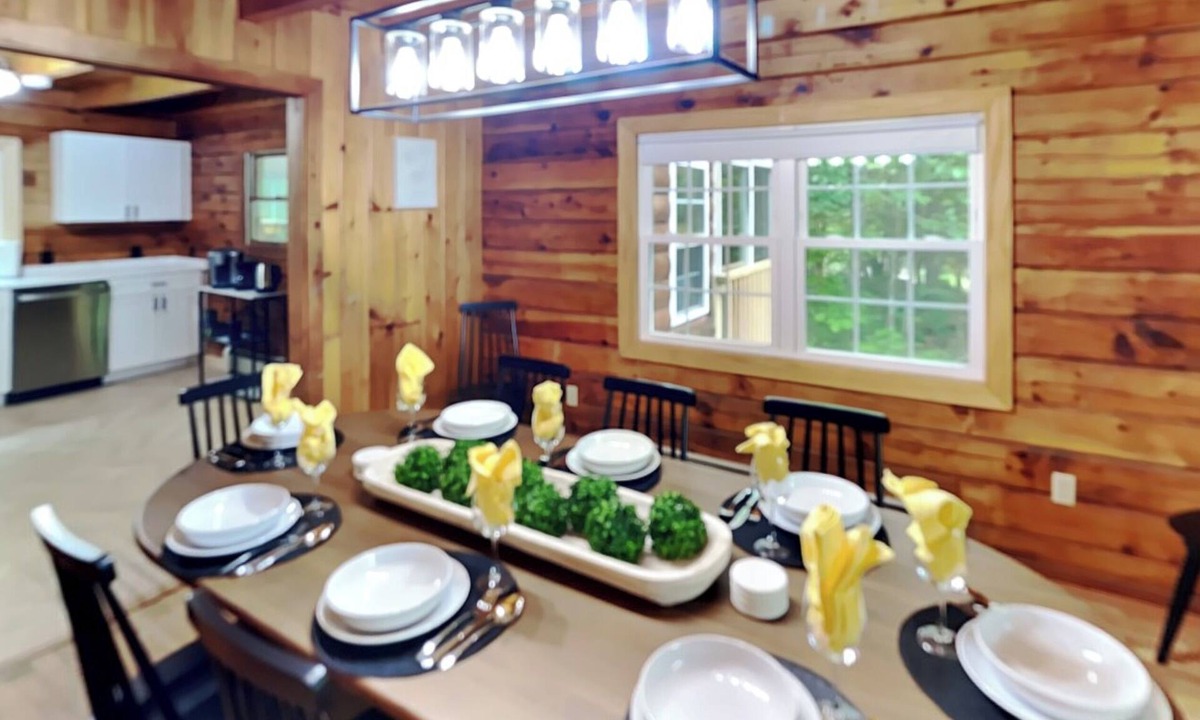 Bucksport Cabin | Bucksport Bliss A Luxe Log Cabin. Waterview & Private.
