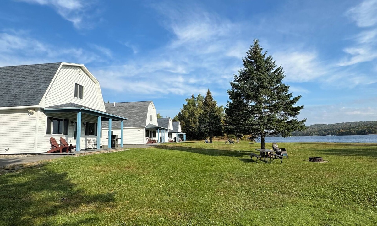 Eagle Lake Cabin | Cabin 1: Renovated Lakefront Retreat: Sleeps 10 BBQ Kayaks Firepit Private Dock