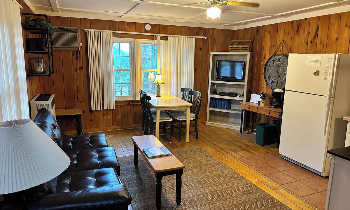 Eagle River Cabin | Cabin 15A by Eagle Waters Resort