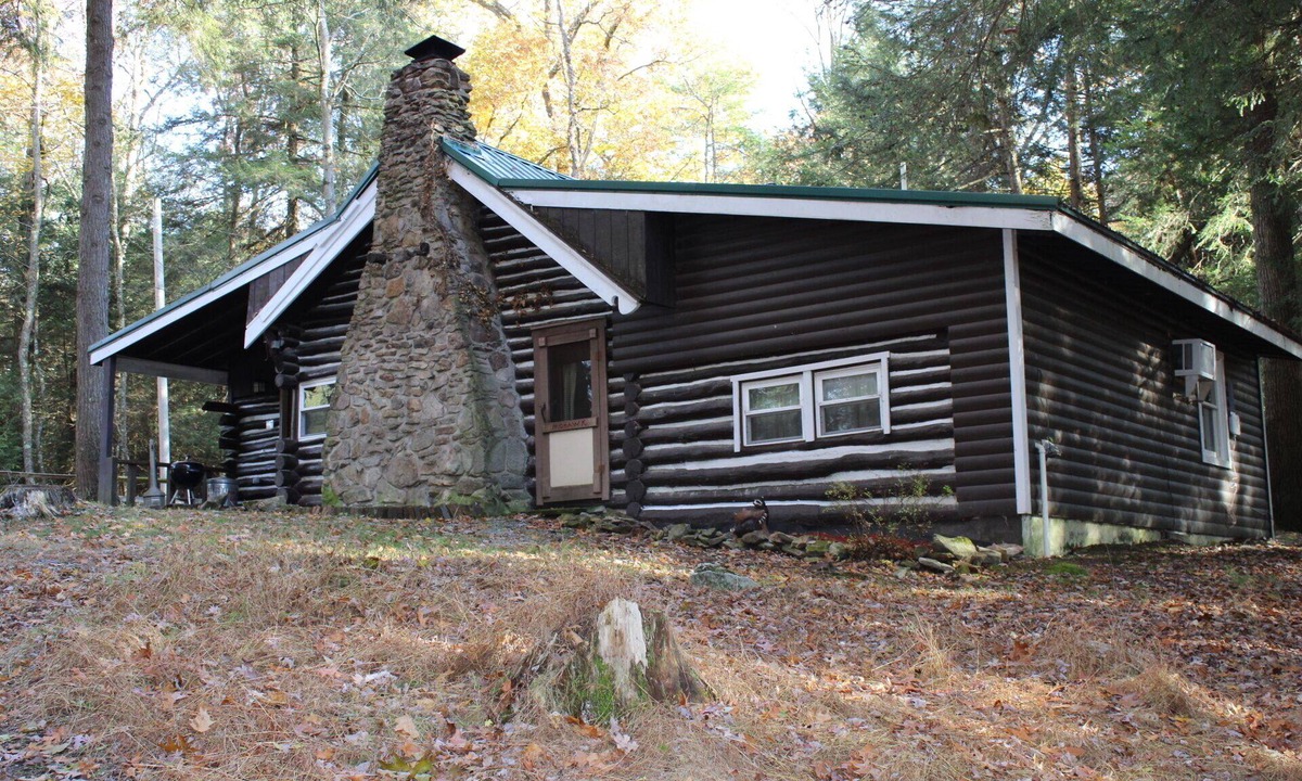 Clarington Cabin | Cabin fit for a Family
