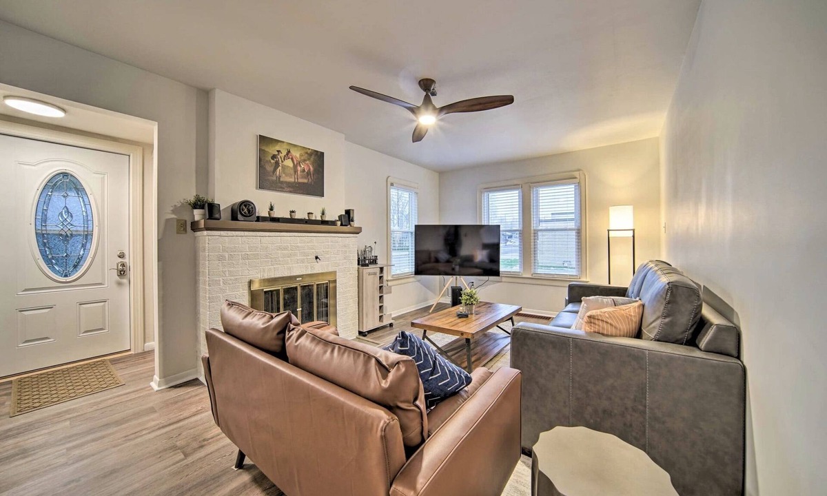 Erie Cottage | Central 3-Bed Home Ideal for Families, Shopping, Beaches, Fishing Dogs OK