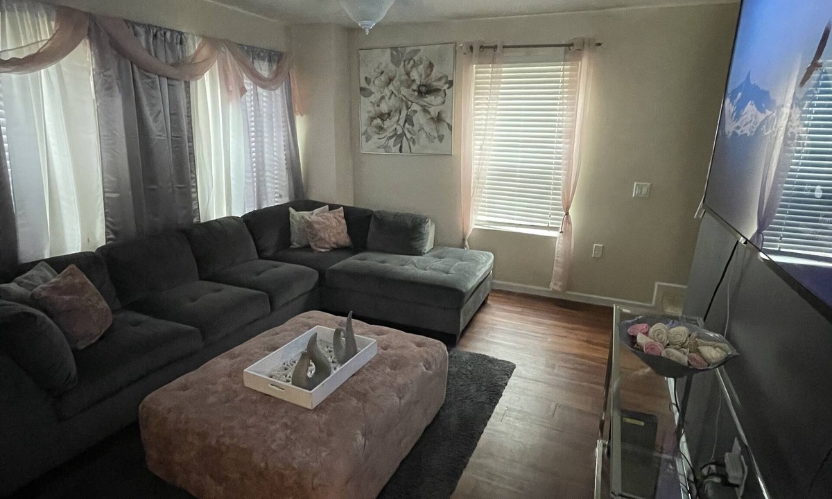 Columbus House | Central Columbus Home sure to fit all of your needs.