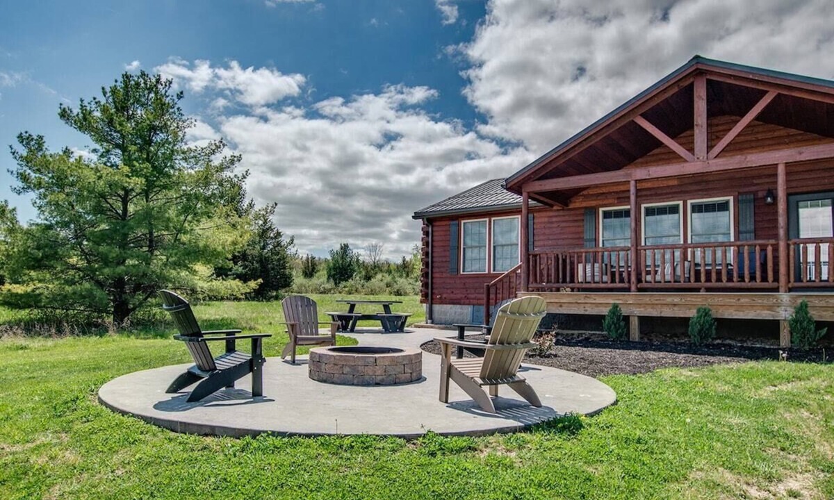 Himrod Cabin | Chalet: 3 bedroom cabin on Seneca lake wine trail