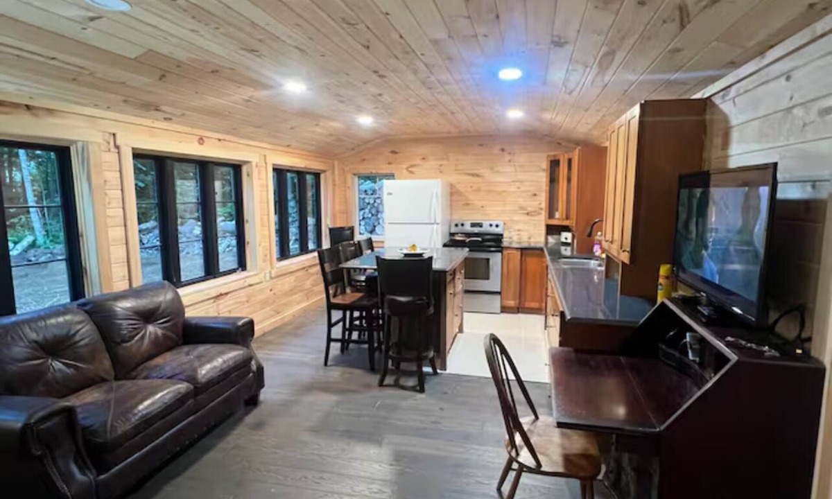 Rumford House | Charming 1-bedroom house with WiFi, Fireplace, Wooded Walking Trails