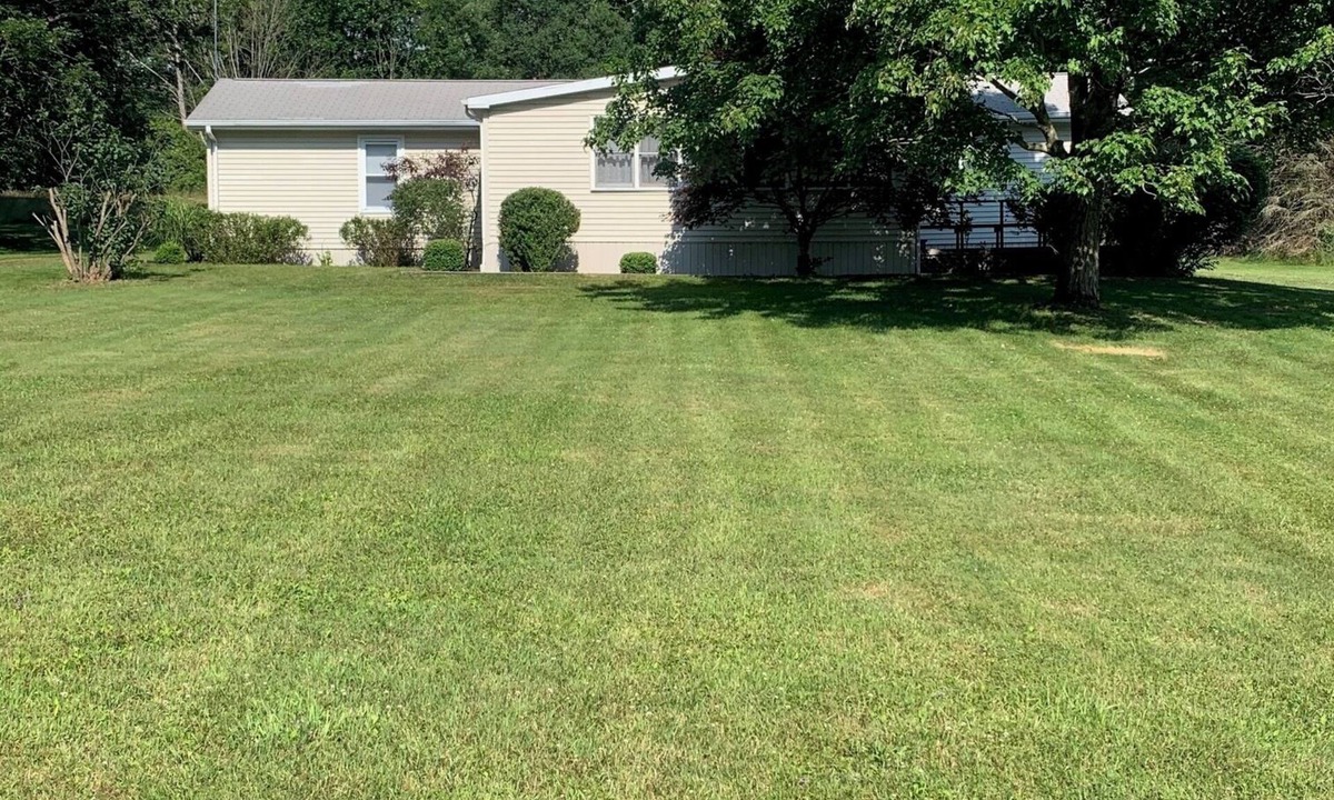 Bemus Point House | Charming 2-bedroom house with WiFi, AC in serene Bemus Point